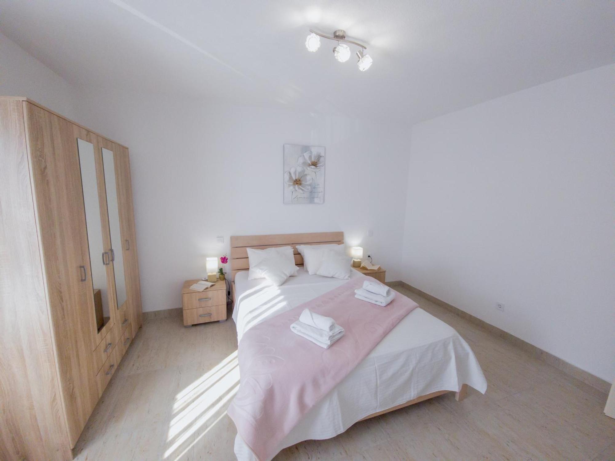 Modern Villa With Jacuzzi, Beautiful Sea View, Near Split! Villa 36A Podstrana Bagian luar foto